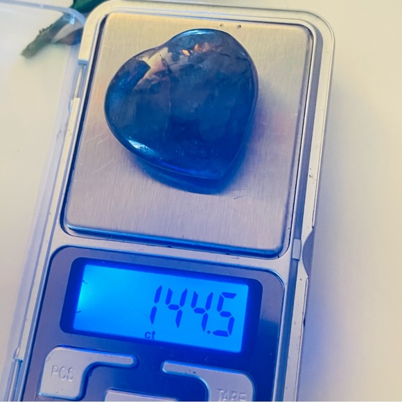 New Handmade Natural Labradorite Flash Blue Green Crystal Heart Carved Stone - Picture 11 of 15